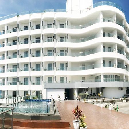 Labersa Hotel & Convention Center Samosir Sinapuran 외부 사진