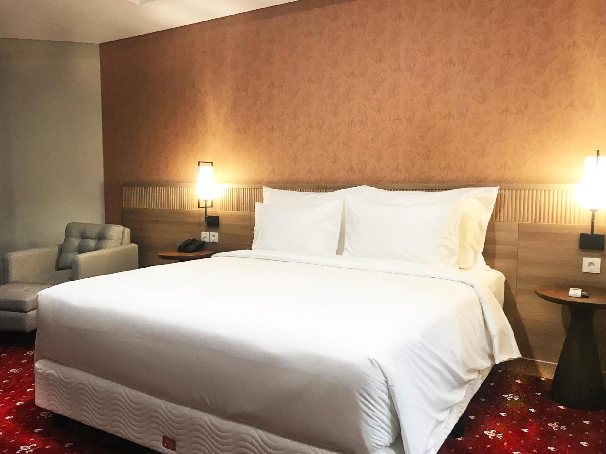 Labersa Hotel & Convention Center Samosir Sinapuran 외부 사진
