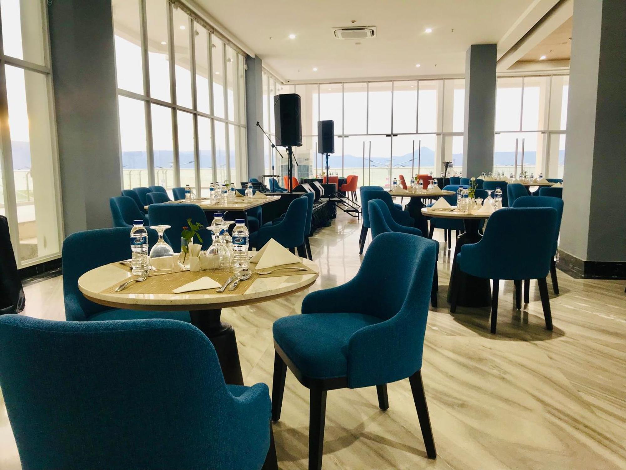 Labersa Hotel & Convention Center Samosir Sinapuran 외부 사진